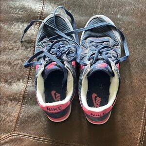 Nike Blue and Pink Sneakers Athletic Style